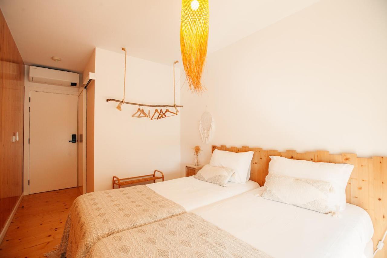 Bed and Breakfast We Surf House Figueira da Foz Esterno foto